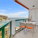 Stunning Holidays, Large Terrace On The Sea Apartman *