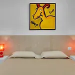 Stunning Holidays, Large Terrace On The Sea Apartman